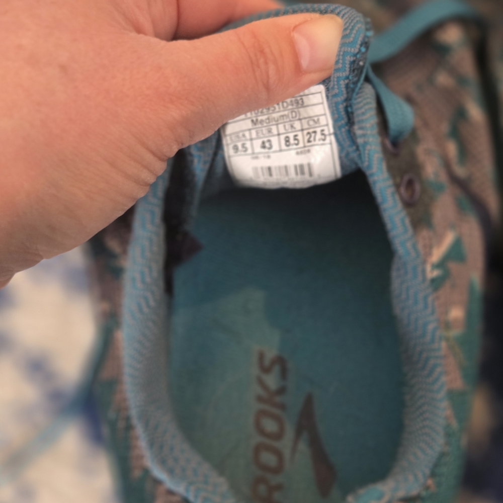 Brooks Women's Blue and Gray Athletic Shoes - Picture 4 of 6